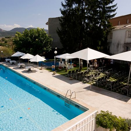 Hotel Segle XX Tremp Buitenkant foto
