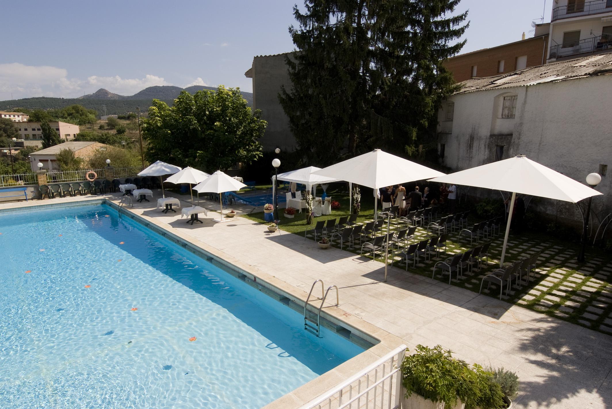 Hotel Segle XX Tremp Buitenkant foto