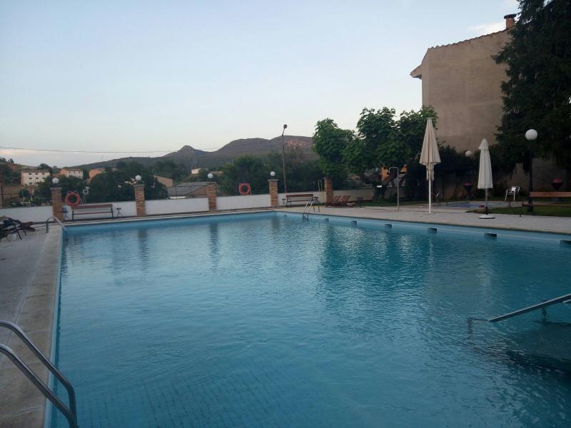 Hotel Segle XX Tremp Buitenkant foto