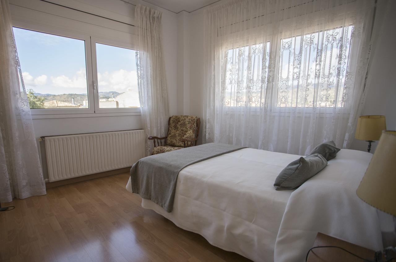 Hotel Segle XX Tremp Buitenkant foto